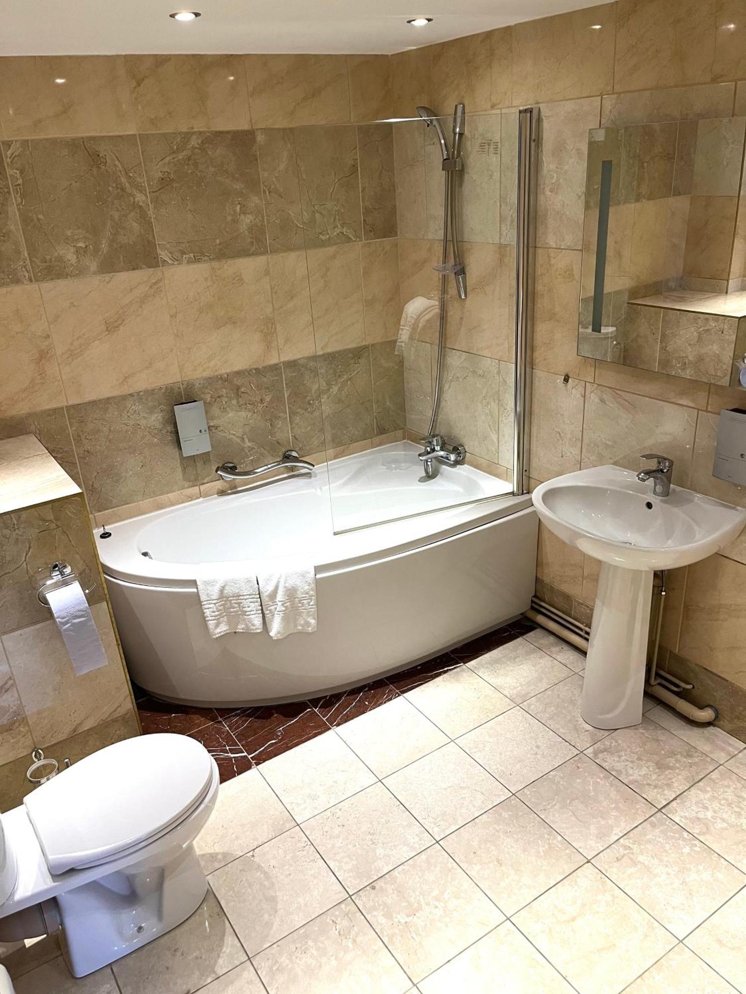 Le Relais De La Poste Otel Pithiviers Dış mekan fotoğraf
